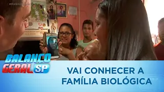 Brasileira adotada por holandeses conhece família biológica