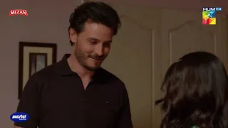 Meenu Ne Fazi Ko Dhakay Mar Ke Nikala Apne Kamre Se Bahir - Chupke Chupke - HUM TV