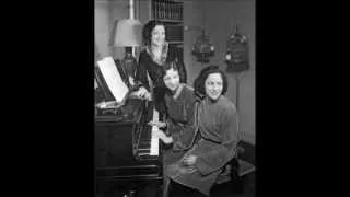 Boswell Sisters - Top Hat, White Tie, and Tails