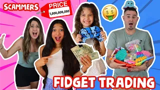 FIDGET TRADING ON A GIANT BOARD WITH A GIANT FIDGET POP IT TOY! THEY SCAMMED US!🤭😡❌