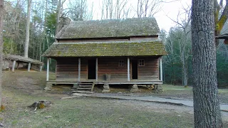 Haunted Smokey Mountain Folklore Cabin Story "The Cussing Cover" Cades Cove & Saw Family of Bears