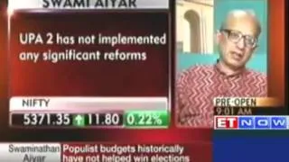 Swaminathan Aiyar - Expect mid term polls by 2013