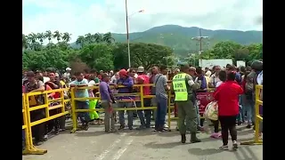 Venezolanos regresan a su país agotados y decepcionados