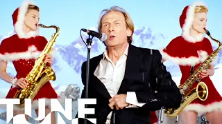'Christmas Is All Around Me' Bill Nighy | Love Actually | TUNE