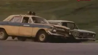 Случай в аэропорту (1987) 3 серия - car chase scene