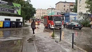 Alarmowo GBA Scania 301[D]21, SD Iveco Magirus 301[D]51 oraz VW T6 B215 ulicą Tęczową we Wrocławiu!