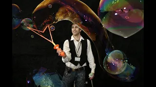 How to make giant bubbles! with Samsam Bubbleman