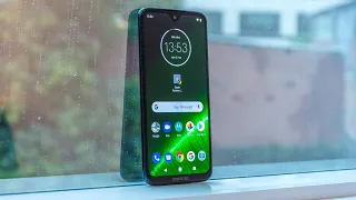 Motorola Moto G7 Plus за 300 евро заряжается быстрее практически любого другого смартфона в мире