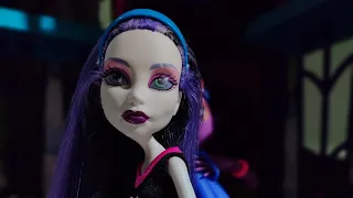 Faster n harder/parts on mep for @AngelDust_2023 /stopmotion/monster high/