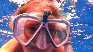 Kirsten Neuschafer Diving Under Minnehaha