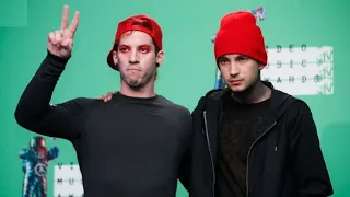 Why Twenty One Pilots IS NOT A ROCK BAND (Subjective Critique of the Band)