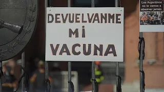 Protesta por el escándalo de las vacunas VIP en Argentina