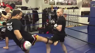Muay Thai sparring: Kicking against a boxer.  Body and Low kicks are the best!