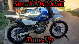 Suzuki DR200SE (2001) Tune Up~Oil Change + New Spark Plug