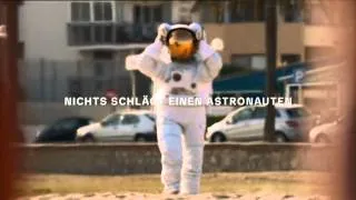 Neue Axe Werbung AXE APOLLO Werbung 2013 AXE APOLLO nichts schlägt einen Astronauten