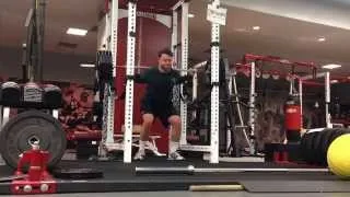 NFL Free Agent Joey Howard Squats 405 x 3