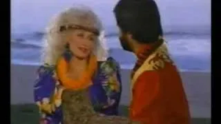 UNCHAINED MELODY - DOLLY PARTON -  LIVE IN HAWAII