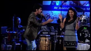 Chunari Sambhal Gori | Vaibhav Vashisht and Mona Kamat sing for SwarOm Events and Entertainment