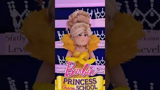 #pov You make your own uniform in Barbie Princess Charm School #roblox #royalehigh #royalehighedit