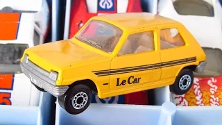 OPENING a VINTAGE MATCHBOX OFFICIAL COLLECTOR'S CARRY CASE with a RENAULT LE CAR and a ROLLS ROYCE!