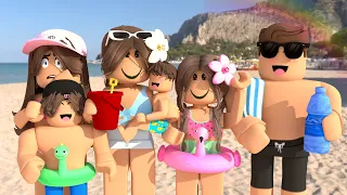 Family SUMMER MORNING ROUTINE! *SHARK ATTACK?* (Roblox Bloxburg Voice Roleplay)