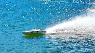 BRUTAL RC SPEED POWERBOAT SPEEDBOAT SPEEDBOOT 150 KMH AND MORE ON THE WATER