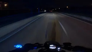 Kawasaki z1000 vs Swedish Police #3