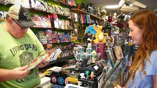 $100 Husband and Wife Challenge at a New Comic Shop! Marvel Vs. DC!