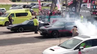 Dodge Challenger SRT8 vs Pontiac Trans AM KITT Knight Rider 1/4 mile drag race