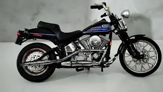 Miniatura moto harley Davidson 1/18 (maisto).