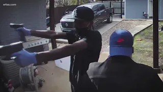 Caught on video: Group armed with pistols tries breaking into Oak Cliff home