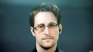 Эдварду Сноудену продлили ВНЖ в России до 2020-го года