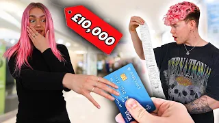 GIVING MY GIRLFRIEND MY CREDIT CARD FOR 24 HOURS... *BAD IDEA*