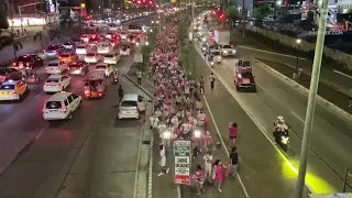 Hundreds of Ilonggo Robredo supporters walk for Leni