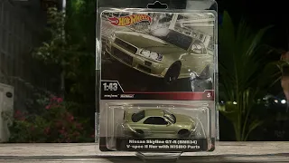 Resealable, Part I: Unboxing a 1/43 Nissan Skyline GTR (BNR34) V-Spec II by Hot Wheels Premium