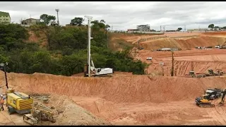 Arena MRV - 17/10/2020 - 1/4 BATE ESTACAS NO ENTORNO DA ESPLANADA.