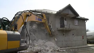 (12+) Самовольные постройки снесли в посёлке Нагорное