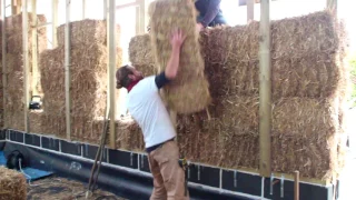 eBuilding blog: Oxfordshire straw bale house part 2