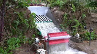 Mini Hydroelectricity With 8 Extremely Powerful Water Outlets