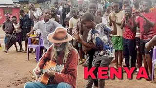 BUSKER gets FUNKY in KENYA!