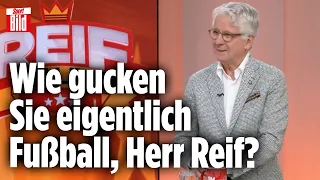 Mit Bier oder Wein? So guckt Marcel Reif zuhause Fußball | Reif ist Live