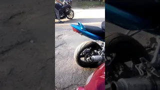 Suzuki bandit, Honda cbr 1100, sound,burnout