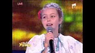 Iarina Neamtu a cantat o melodie populara din Ardeal la Next Star