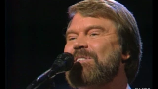 Glen Campbell on Austin City Limits "Wichita Lineman" (1985)