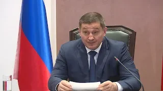 В Волгограде на совещании оперштаба губернатор высказался о снятии режима самоизоляции