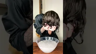 Using salt for curly hair