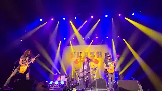 Slash featuring Myles Kennedy And The Conspirators - "Perfect Crime" live Luxembourg 26/04/2024