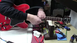 2010 Gibson ES-335 Gets Setup