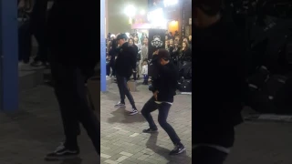 [댄스팀 맥스 Maxxam] 트러블메이커☆Trouble Maker☆ 홍대 댄스버스킹 20170321화 [Korean Hongdae Kpop Street Dance Busking]