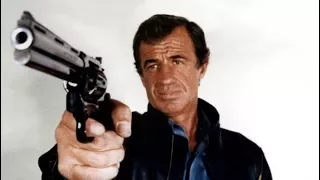 Le Professionnel 1981 Trailer